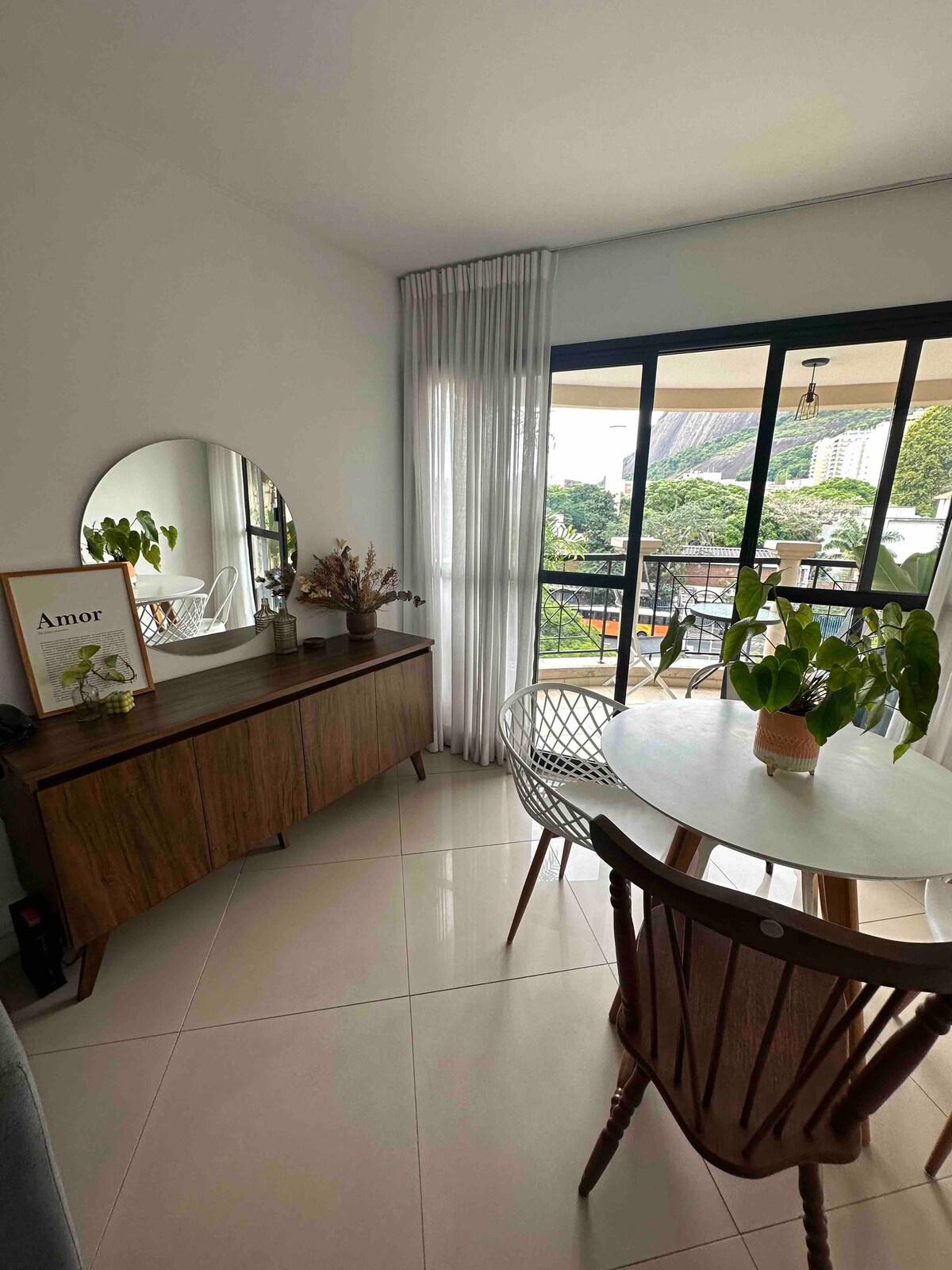 Apartamento Duplex com vista para o Pão de Açucar