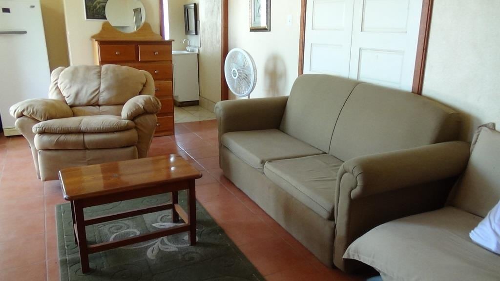 Enjoy Life in San Ignacio in Cute Bedsit