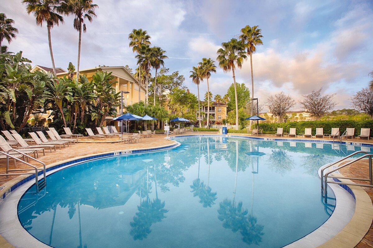 Club Wyndham Cypress Palms Two-Bedroom Suite