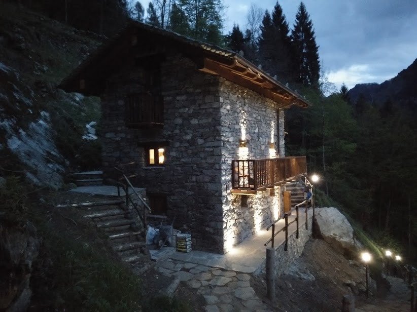 位于Monte Rosa脚下的Valsesia的舒适度假木屋。