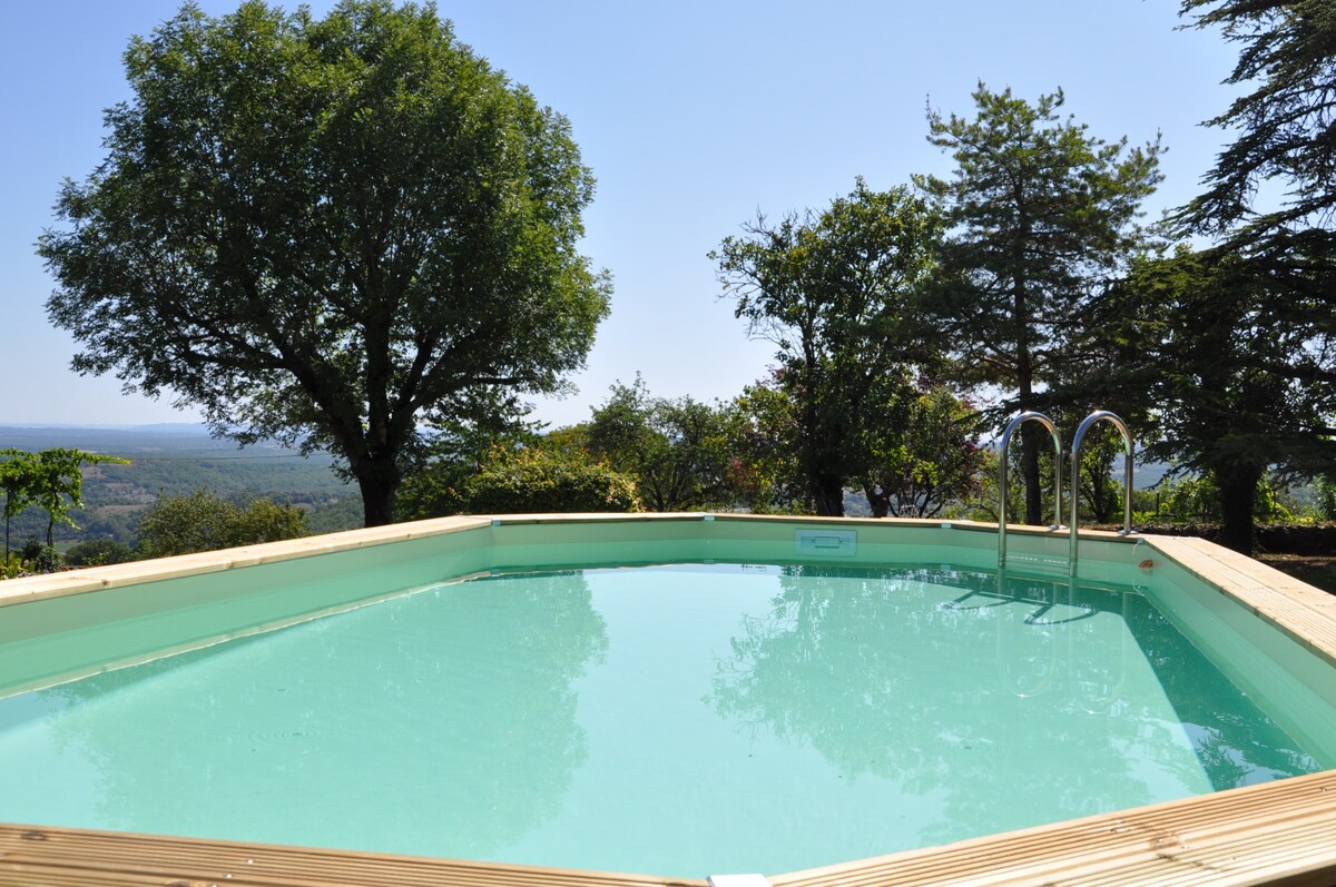 Maison avec  piscine entre Rocamadour /Sarlat
