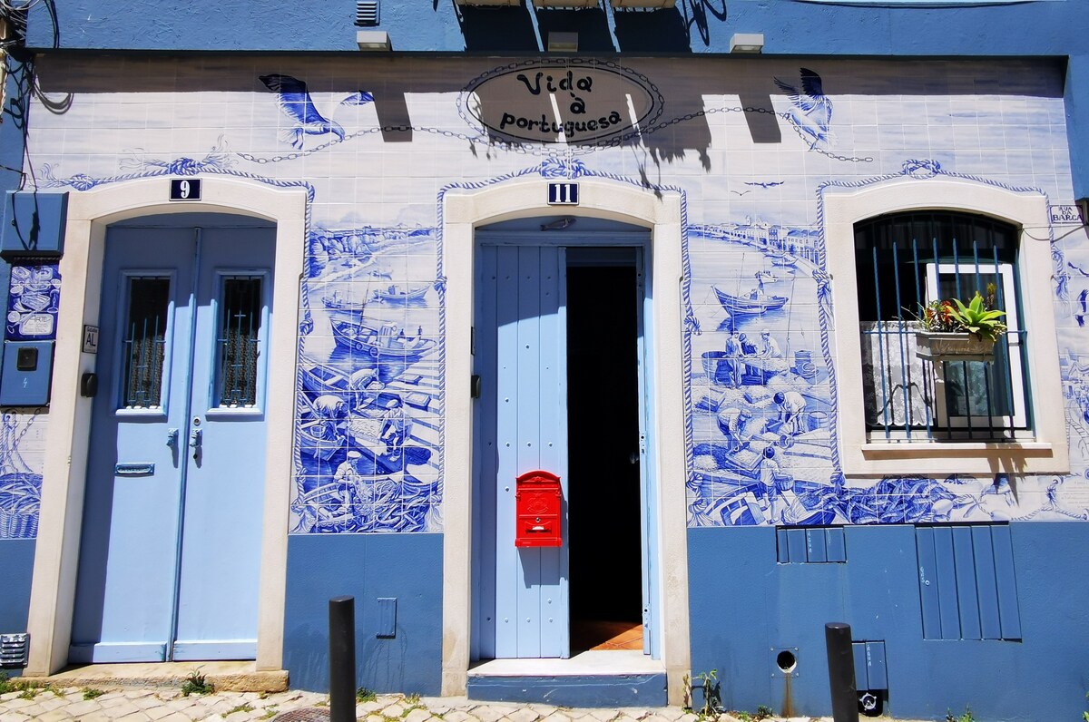 Vida à Portuguesa, Sardinha. Charming apartment.