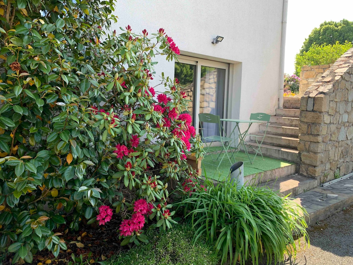 Bel appartement au rdc avec jardin