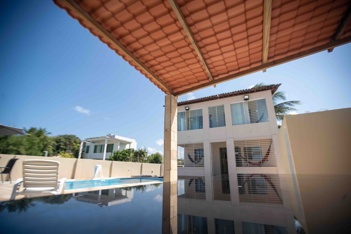 Casa Beira mar enseada dos golfinhos