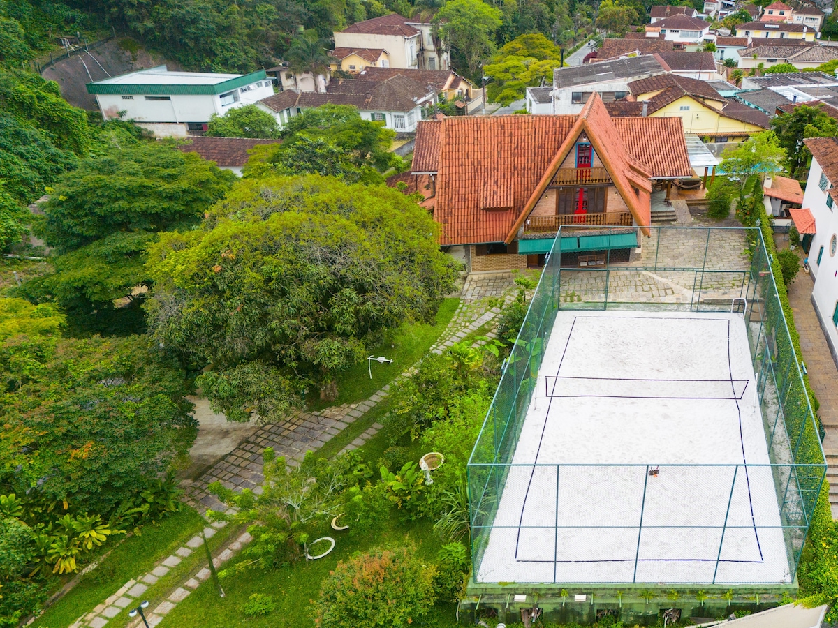 Quadra de Beachtênis /piscina/ churrasqueira/ +