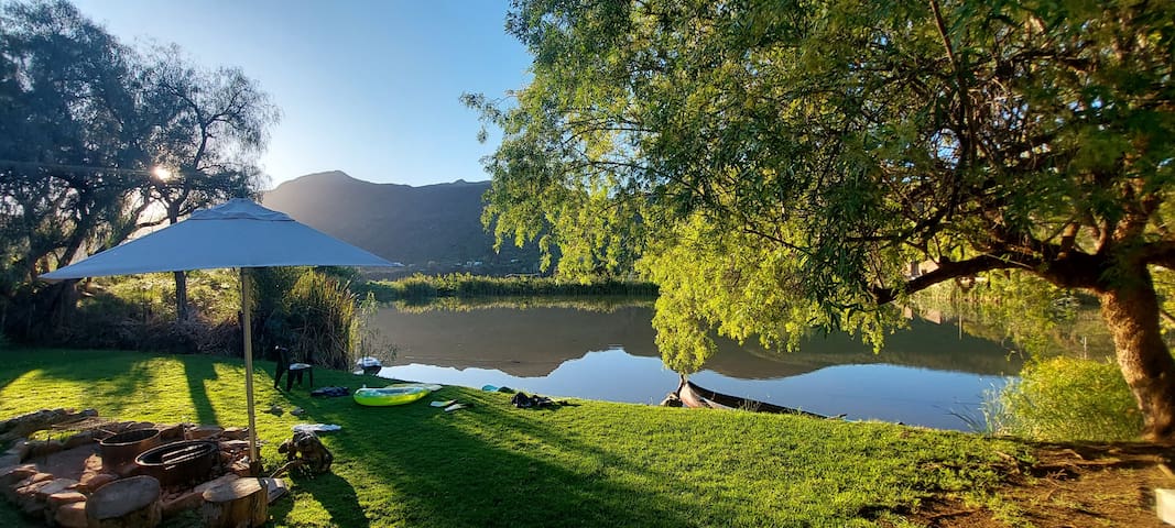 奥茨胡恩（Oudtshoorn）的民宿