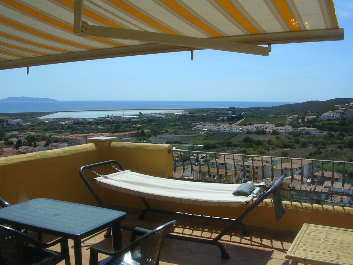 A WONDERFUL LOFT BETWEEN SEA & SKY