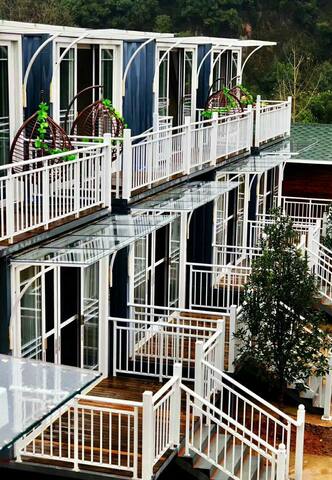 皖南川藏线宁国市青龙湾储家滩望竹园民宿