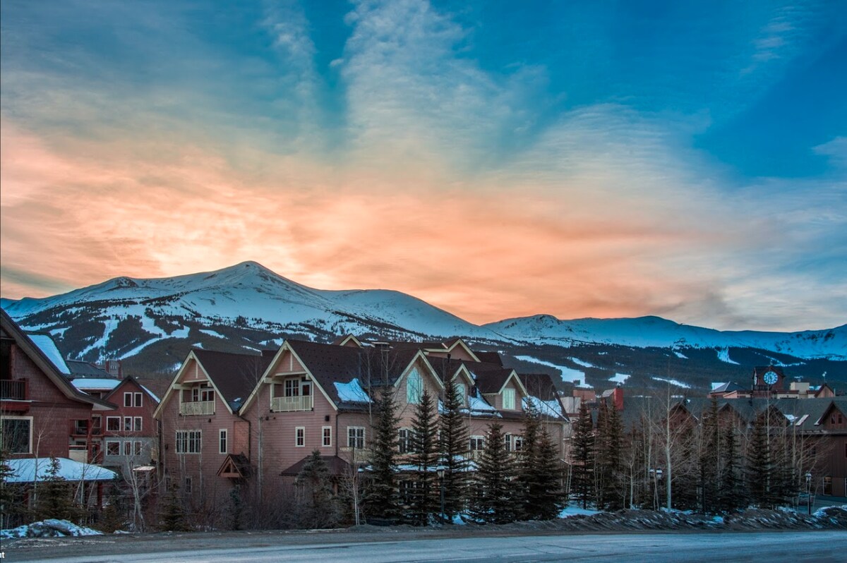 Hyatt Breck 3 bedroom 12/21-28