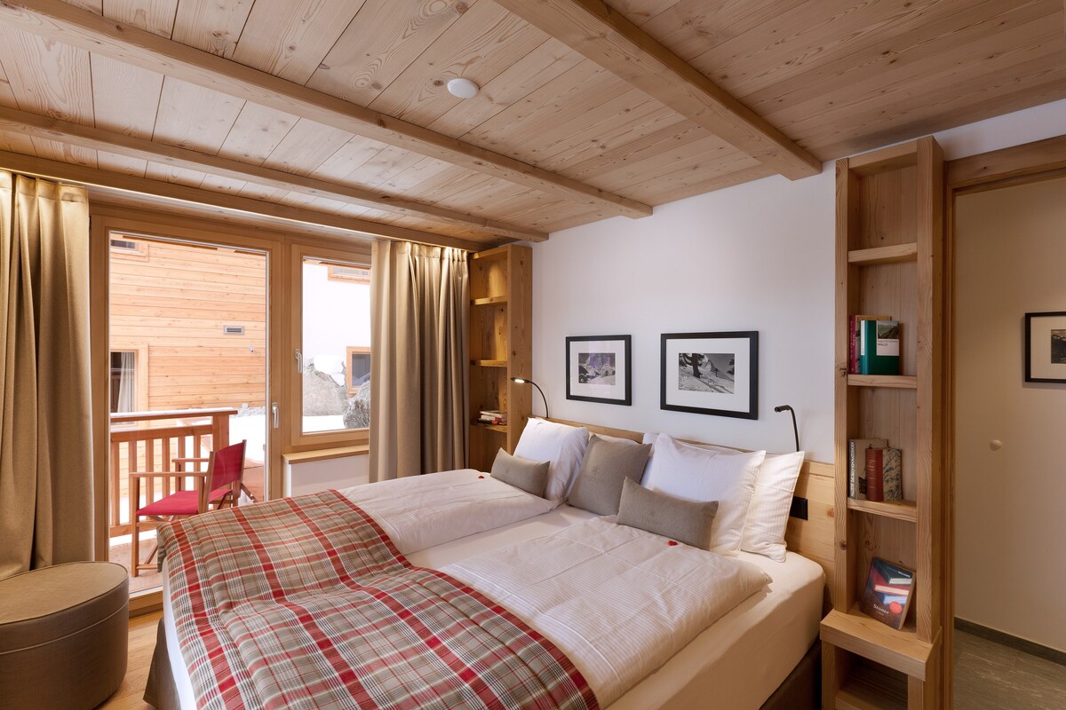 Chalet Binna ， （ Zermatt ） ， 1171.01 ， Chalet Binna ， 5.5房间， 8人， 450平方米