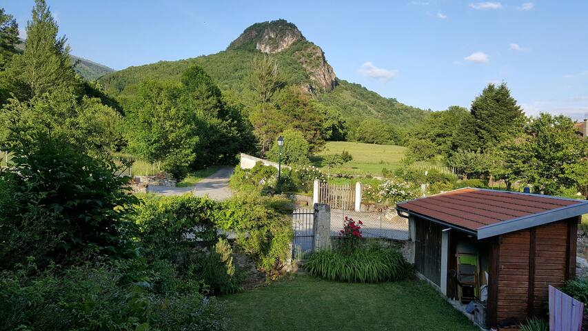 Pretty House 120平方米，靠近Château Lordat Ariège