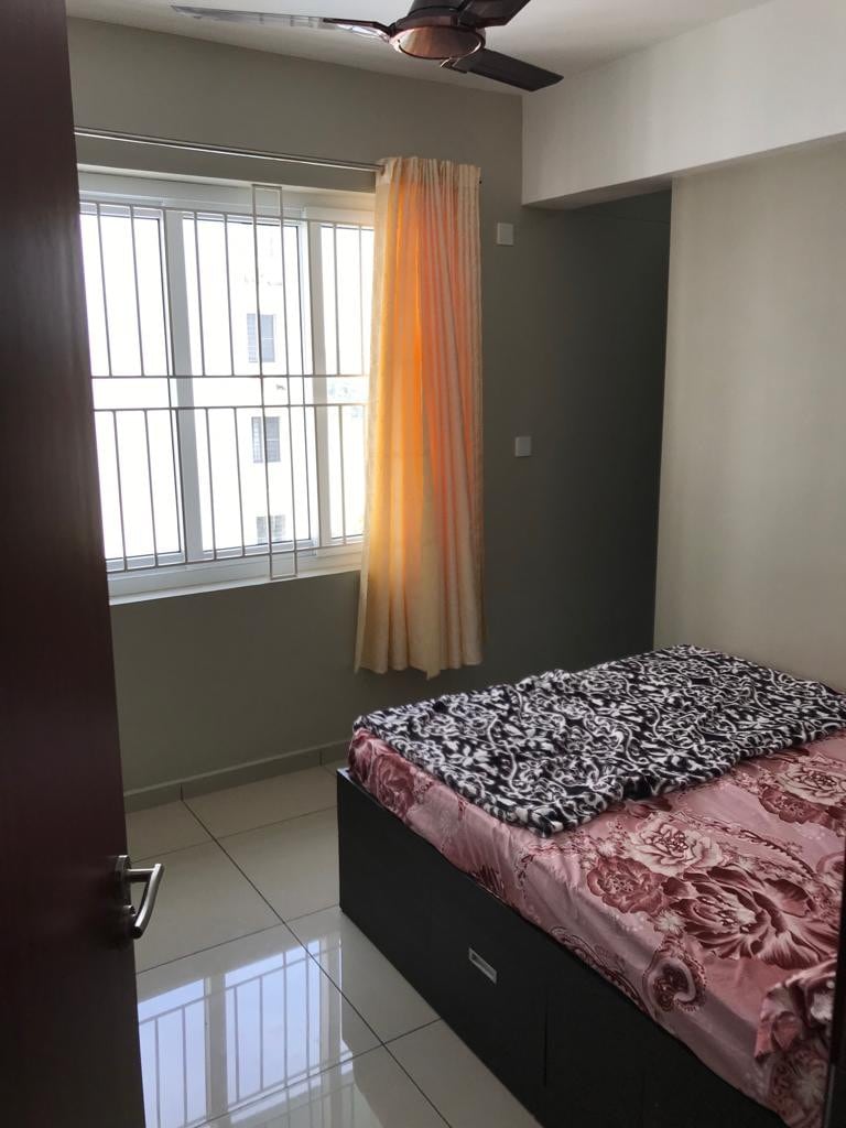 Fully furnished Lake View Apartment Ac &Non Ac