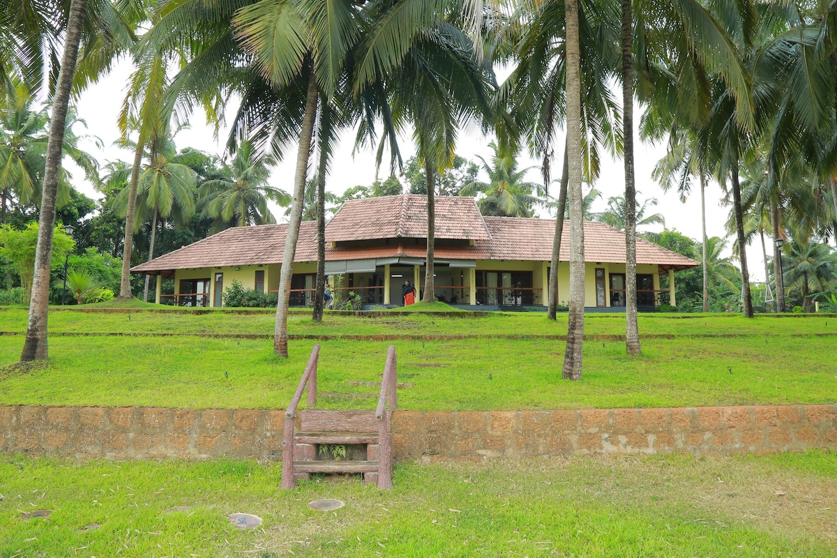 RIVERFRONT FARMSTAY IN KERALA