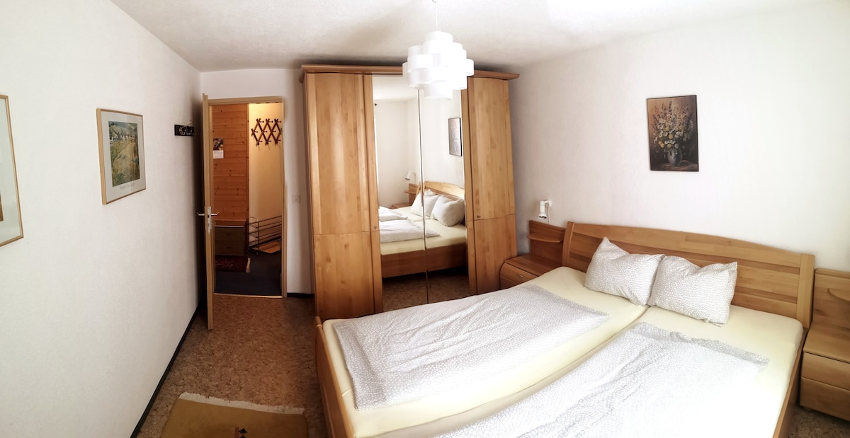 Schöne 3,5 Zimmer Ferienwohnung in Andermatt