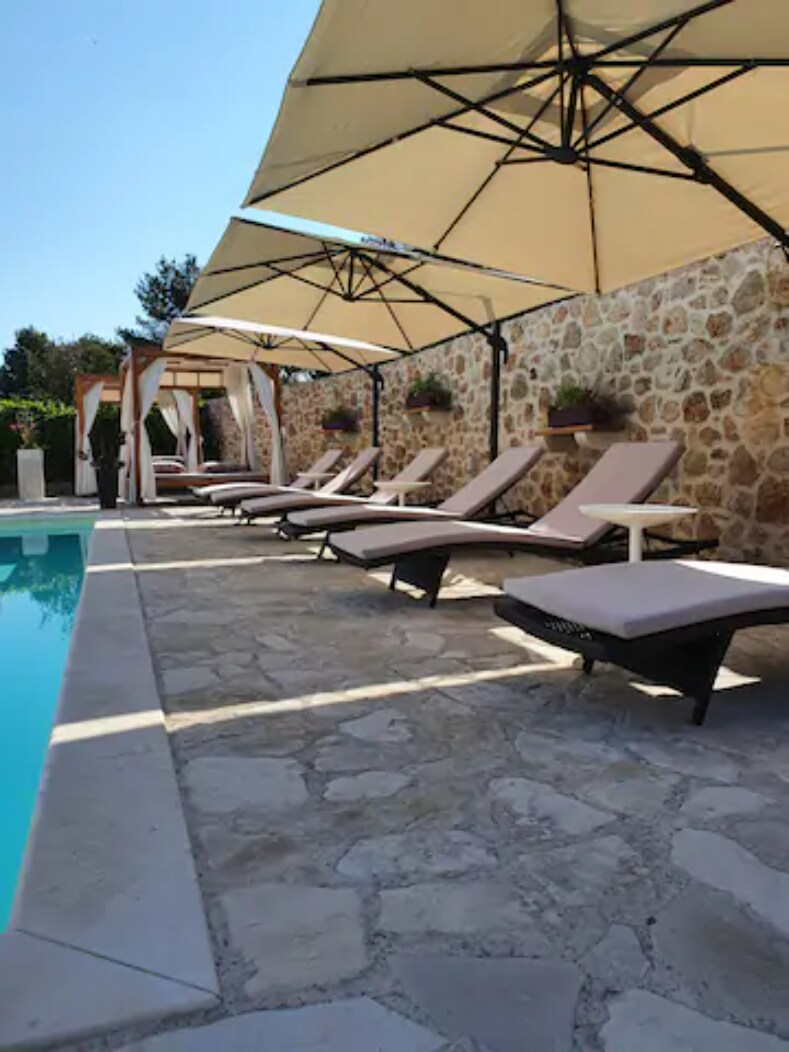 Villa Emotion with heated pool