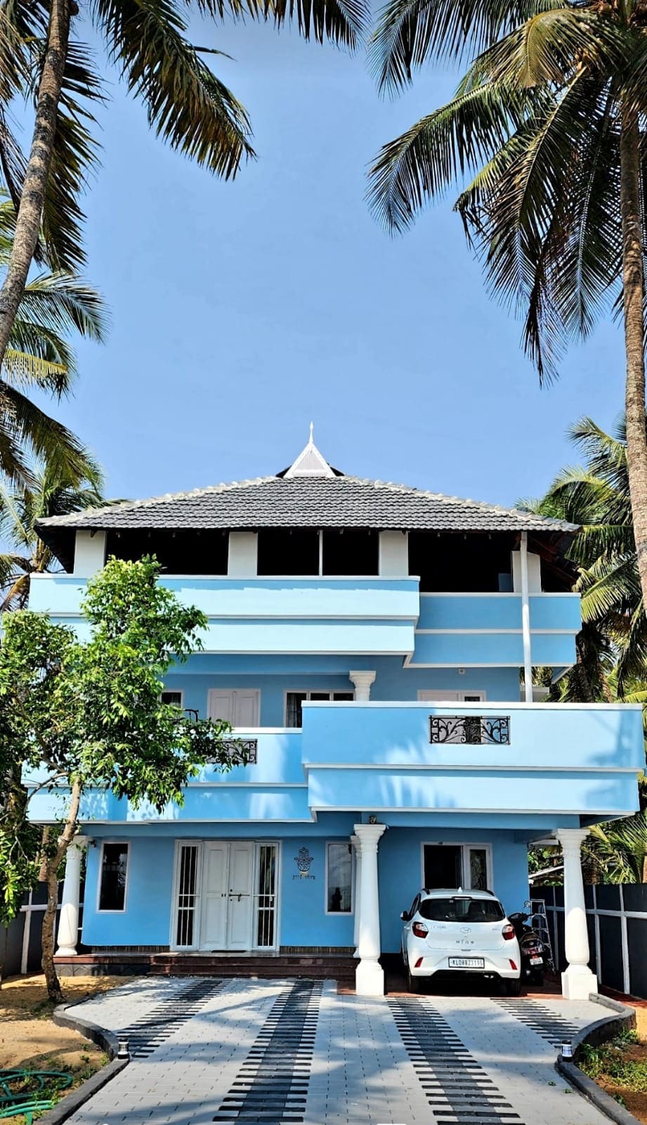 Sea View Beach House ( lower level) Near Thrissur