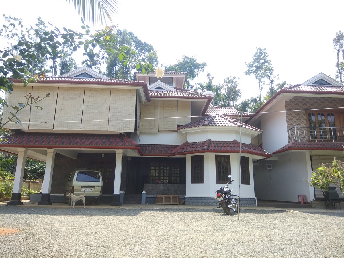 TT Athithi Inn Homestay