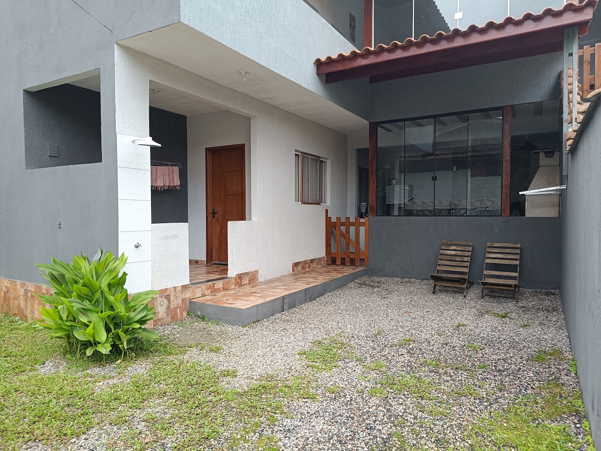 Casa de Praia 1, Praia do Estaleiro, Ubatuba.