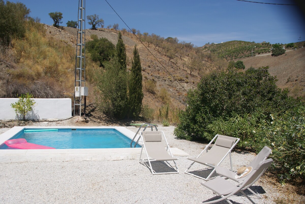 Beautiful villa with pool