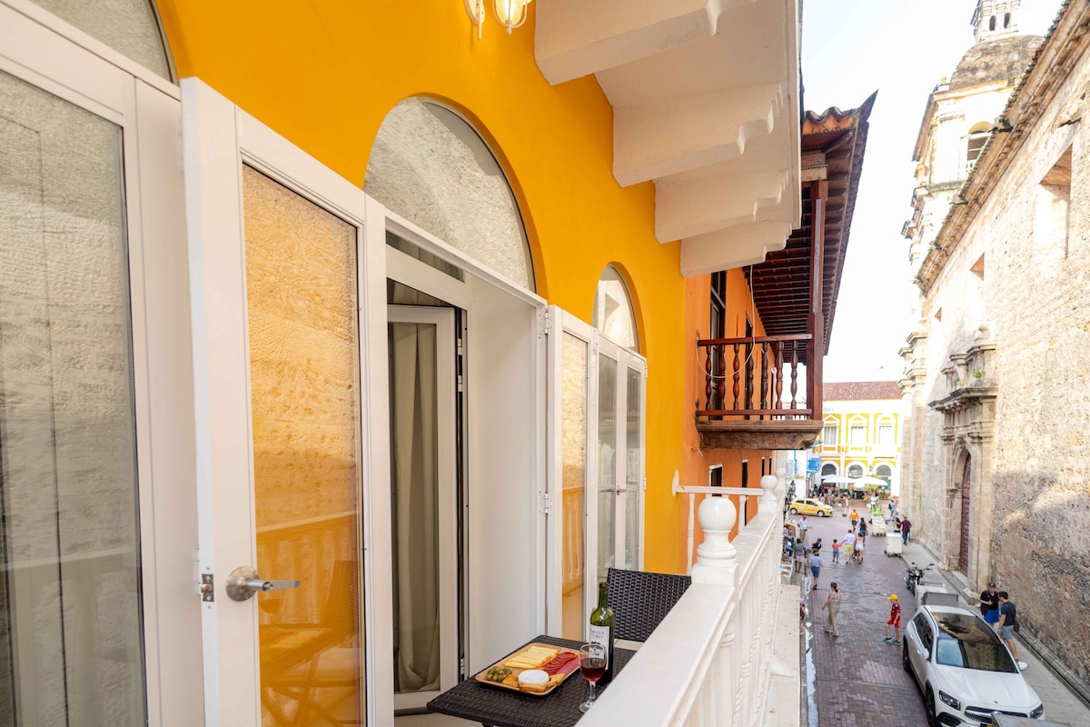 Luxury apartment at the walled city, Cartagena