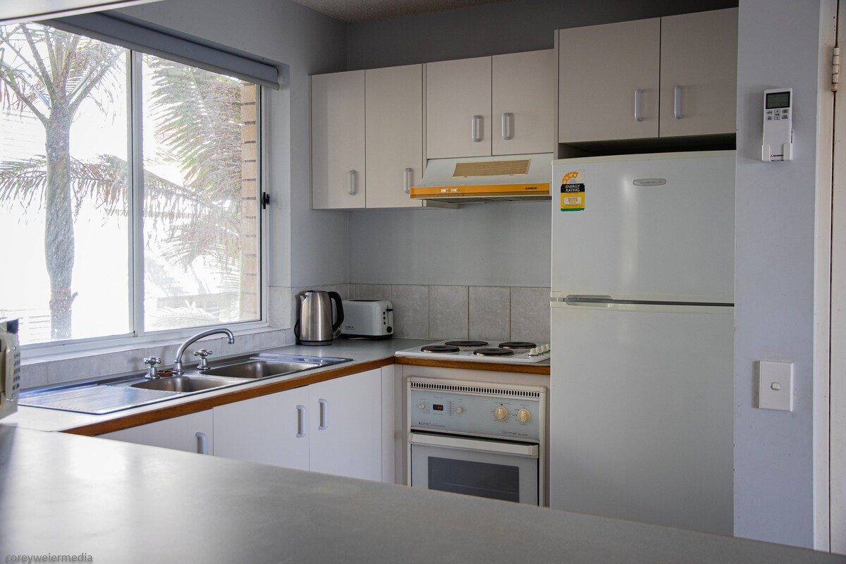 Family Holiday Apartment in Caloundra Unit 9