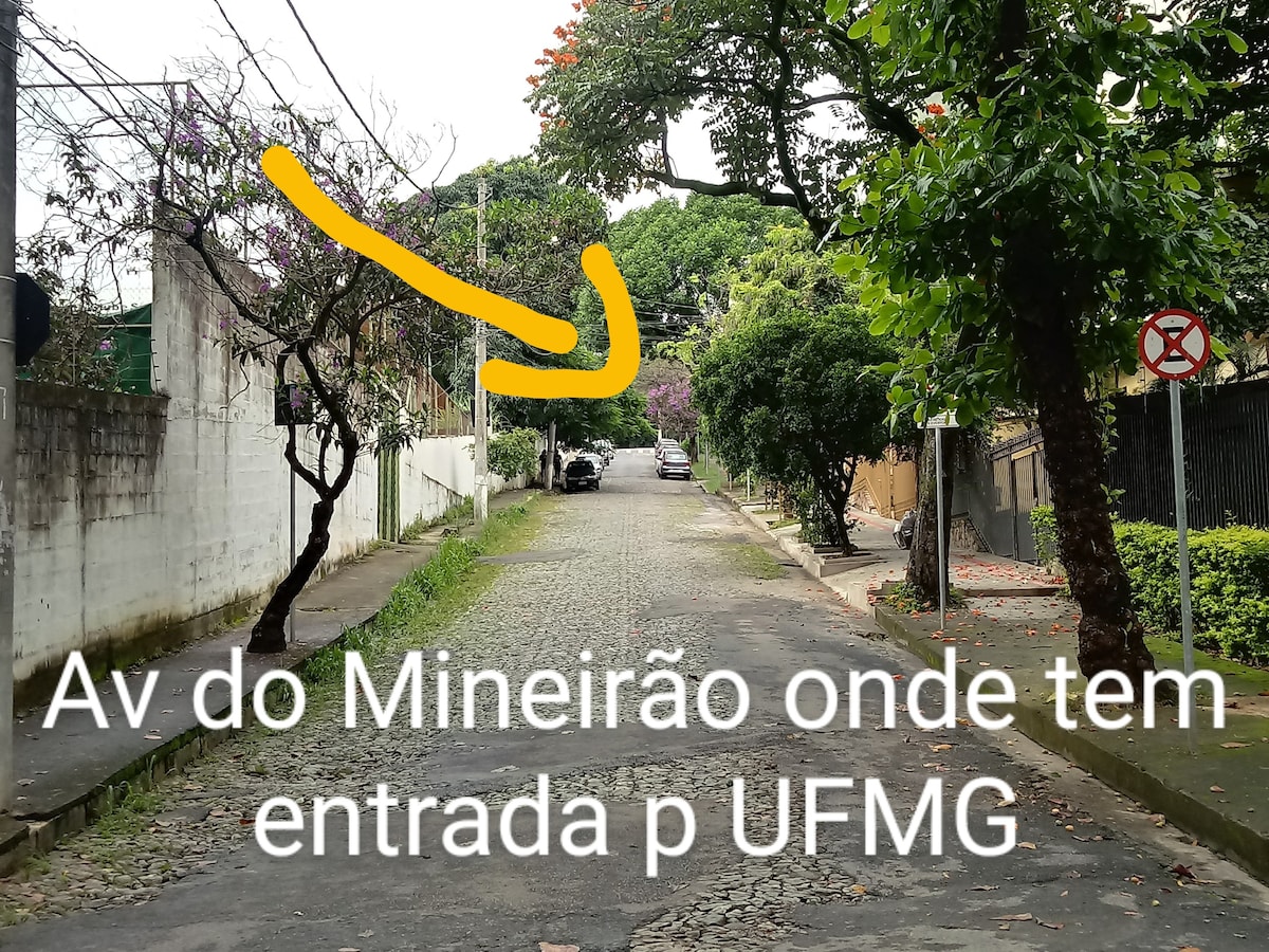 步行即可到达UFMG/Mineirão ！ （ 2号房） Pampulha