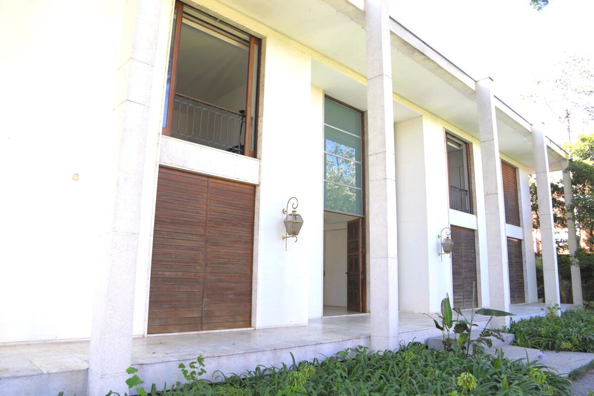 Alto da Boa Vista的房子，可供出租和拍摄
