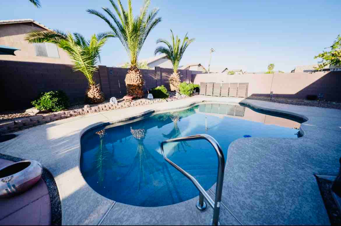 Mesa Heated pool 3/2 , RV gate, BBQ