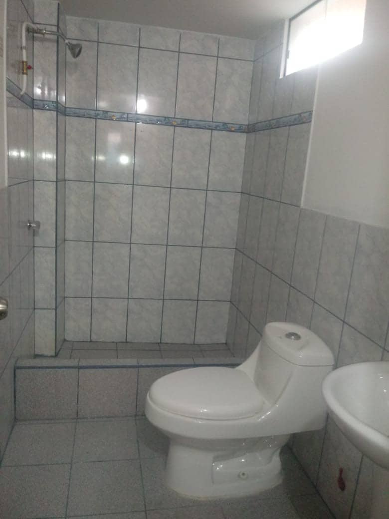 Apartamento Tercer Piso Independiente.