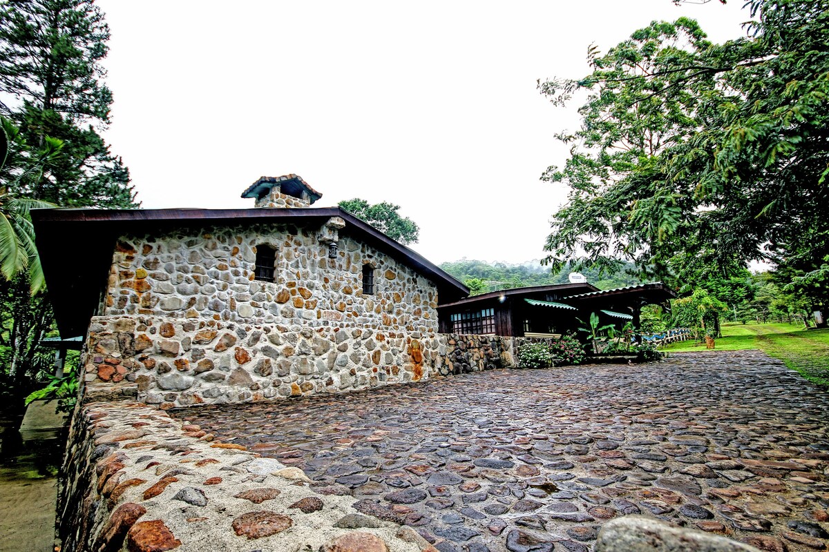 Malekus Mountain Lodge
