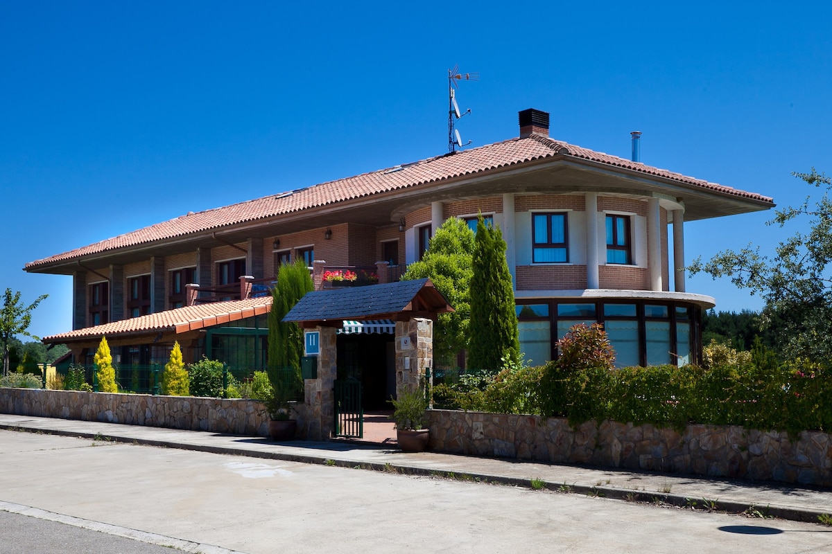 Alavesa Mountain Countryside Accommodation