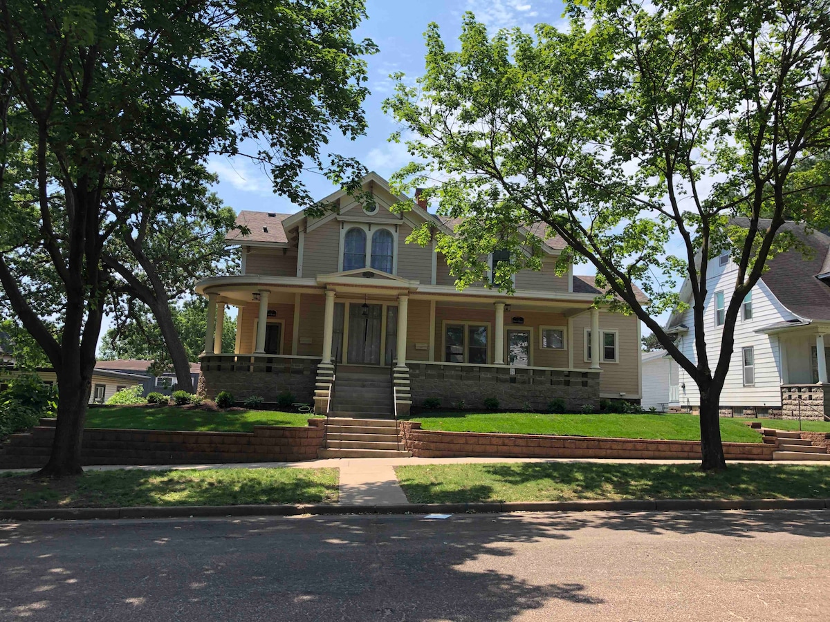 The Davis Historic Eau Claire Home