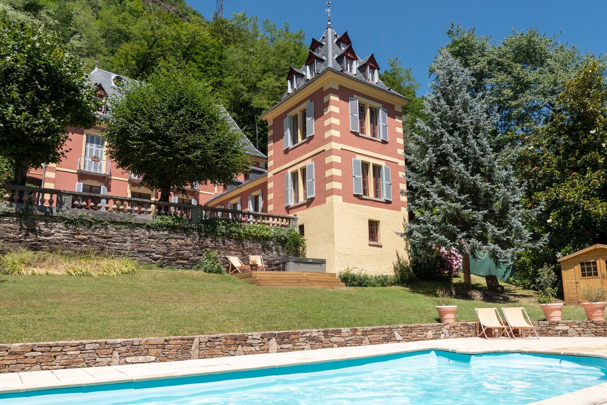 弗拉斯卡蒂别墅（ Villa Frascati - Maison de Maitre in Luchon ）