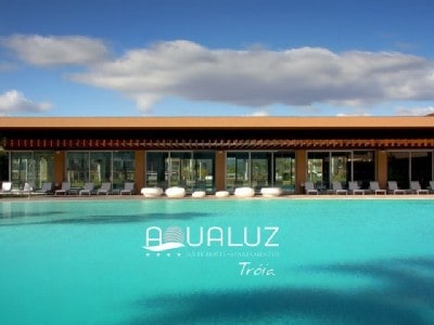 Aqualuz私人套房酒店