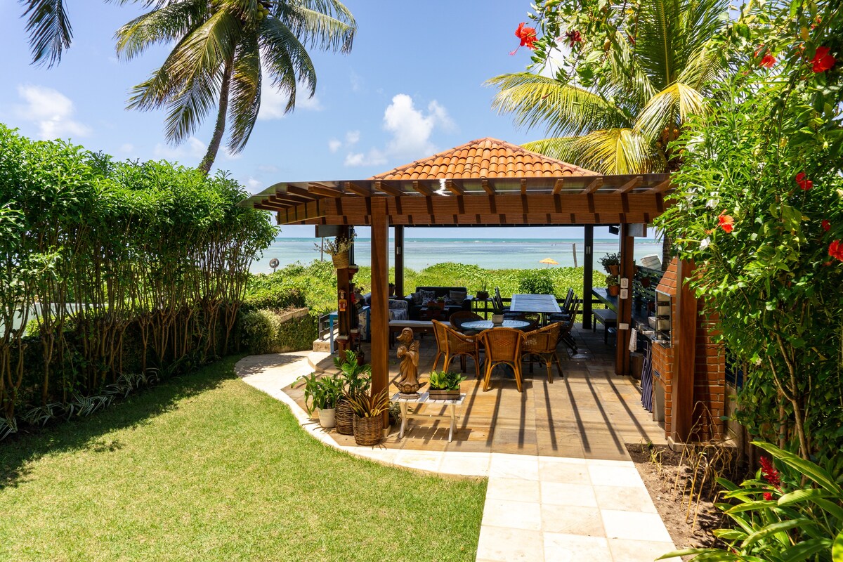 Quarto à beira-mar com café da manhã!