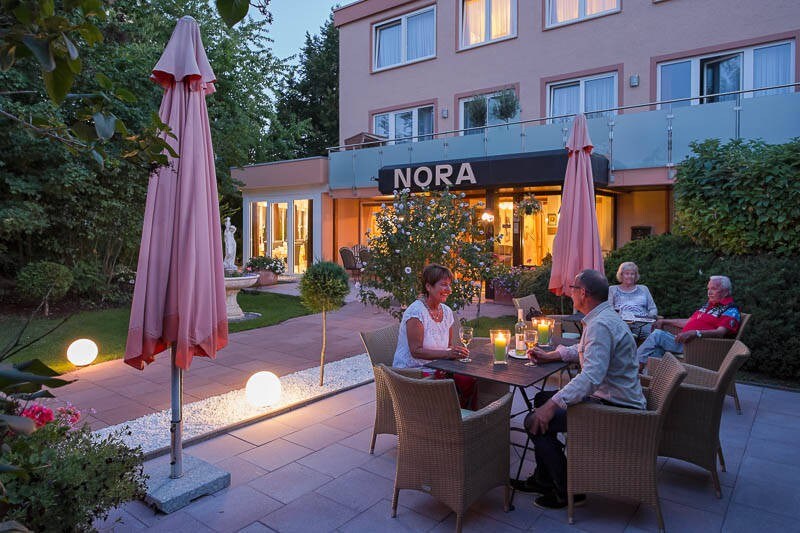 NORA GbR酒店（ Bad Krozingen ） ，套房， 70平方米， 2间卧室，最多4人