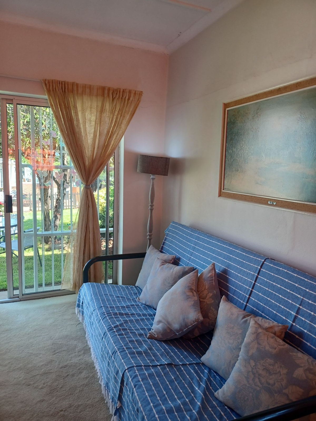 Adorable 1 bedroom flat fully equipped with a pool