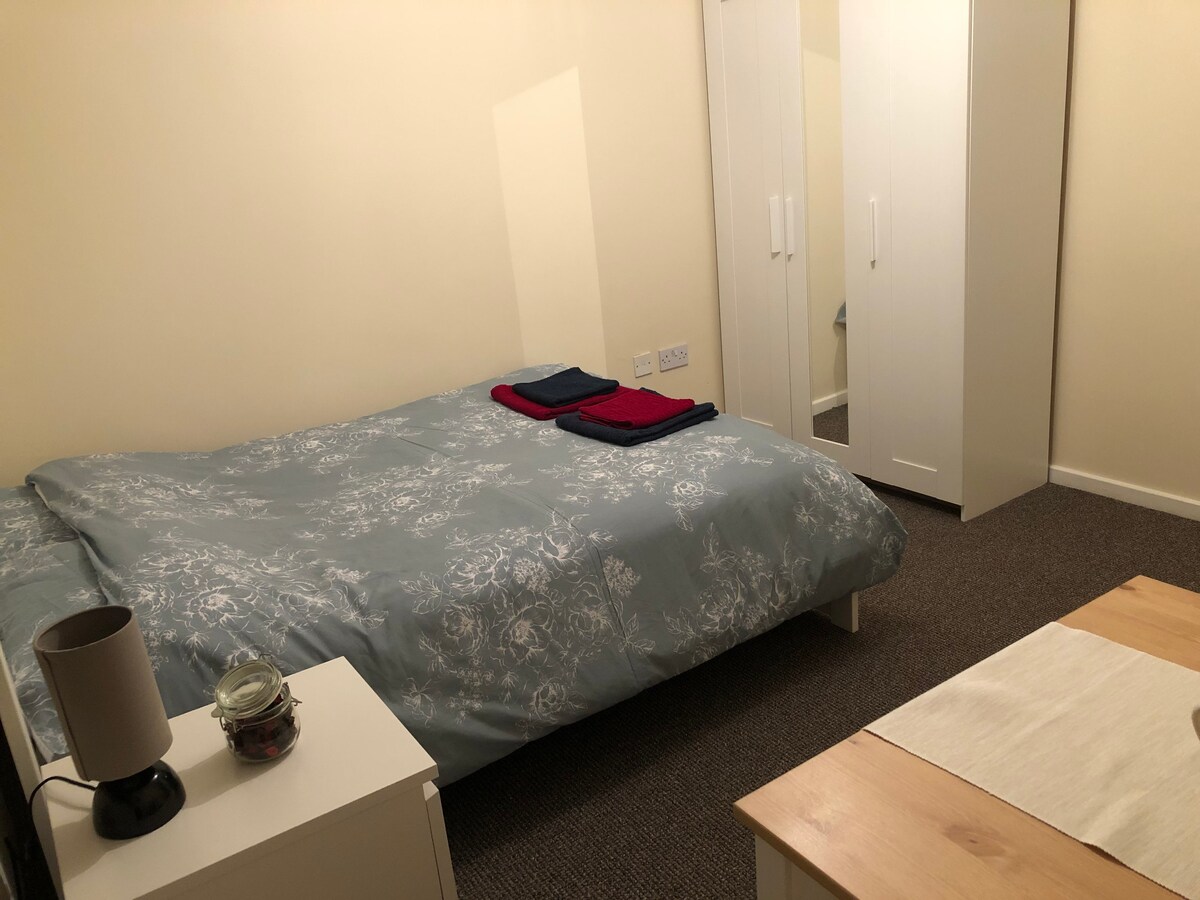 En suite Double Room near Canary Wharf, O2, Excel