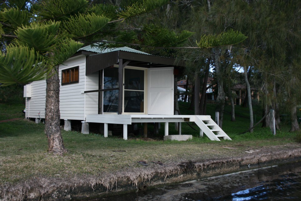 湖边小屋