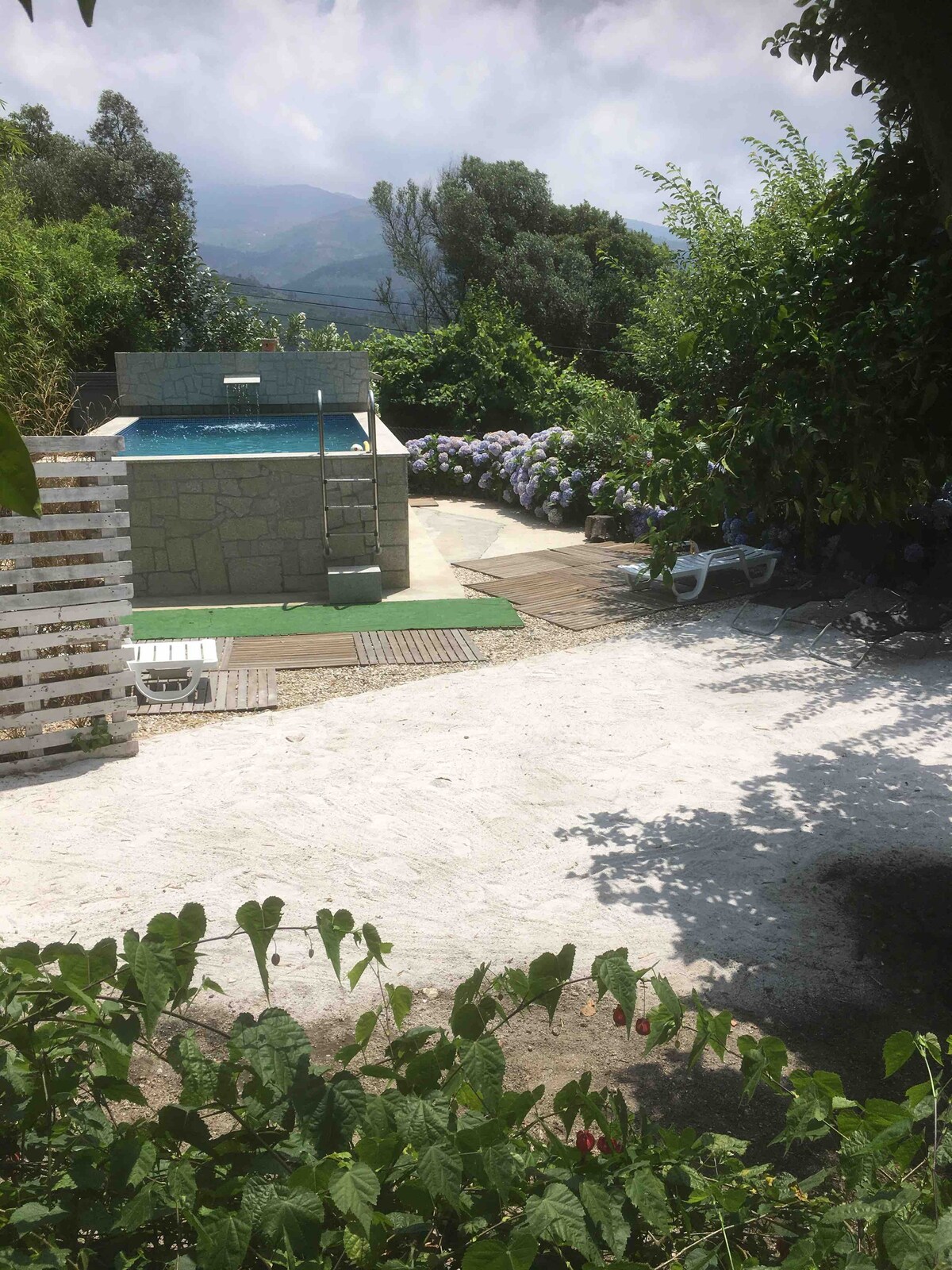 Arcos Valdevez PNPG Maison avec piscine privé