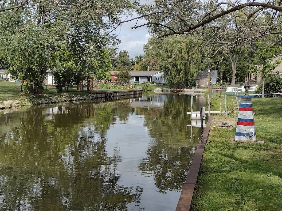 Kate 's Canalside Cottage:
一片3卧室的天堂！