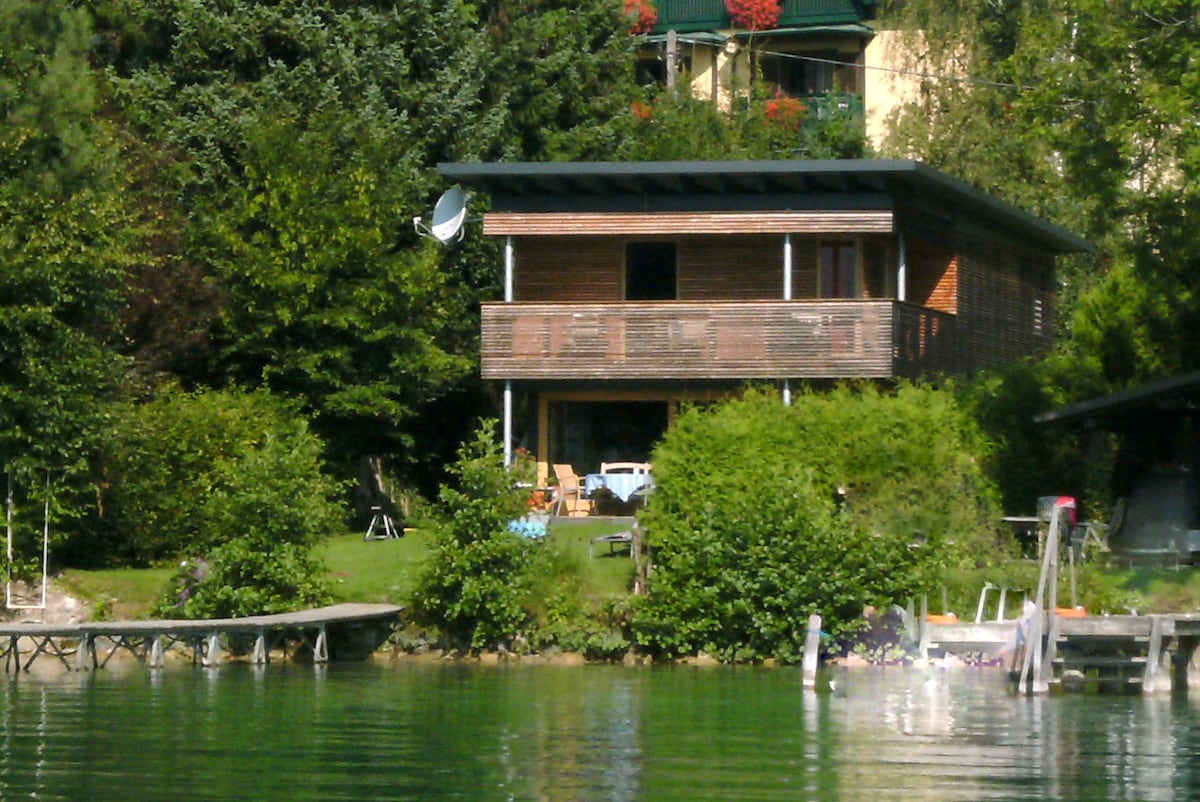 Idyllic house with private beach