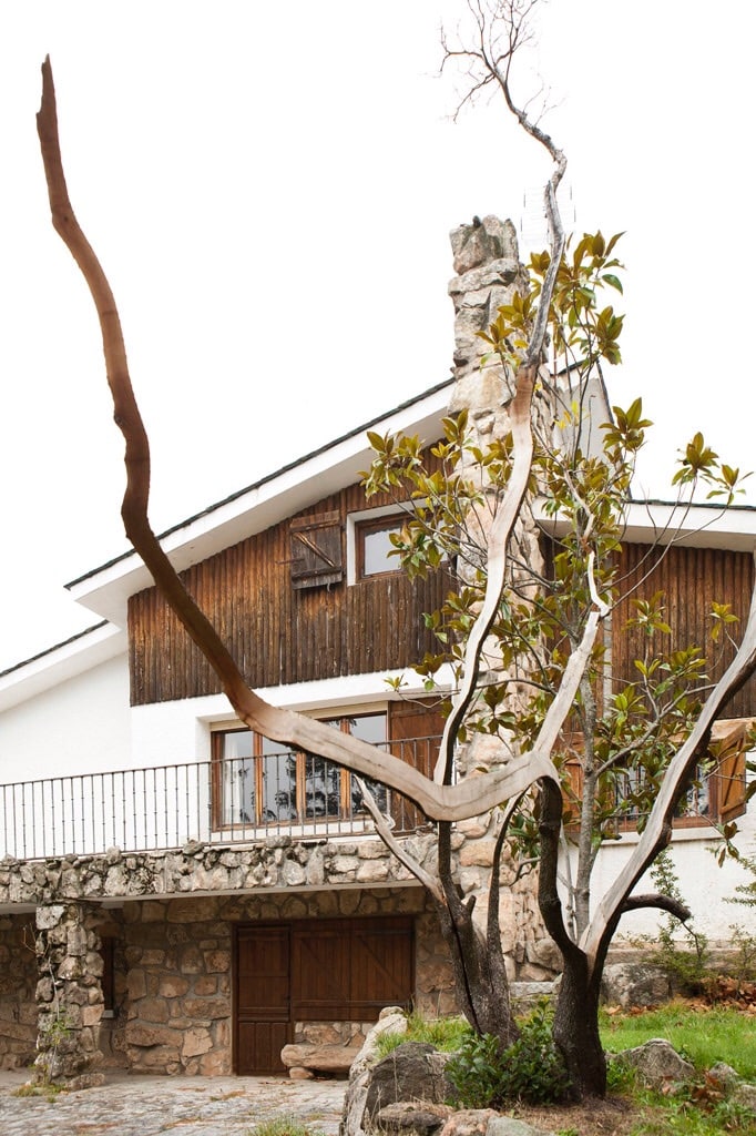 Idyllic country house on the mountains near Madrid