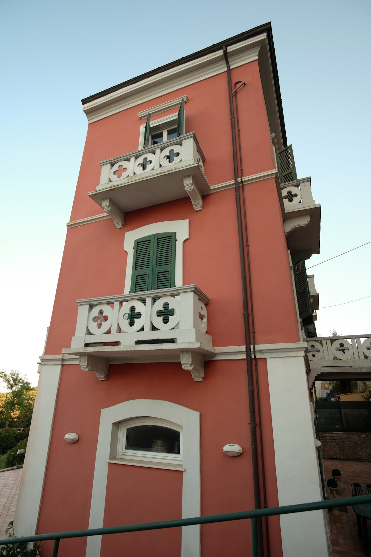 1800 Villa Simone