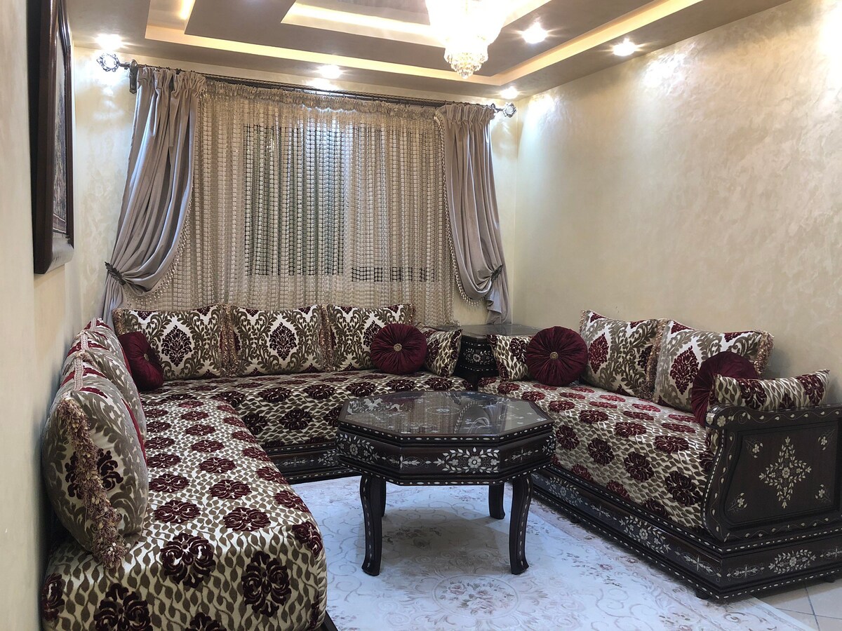 nice apartment, clean, calm, near wilaya center