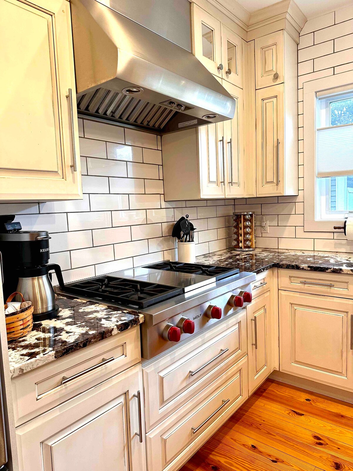 Beautiful in-town home with upgraded kitchen