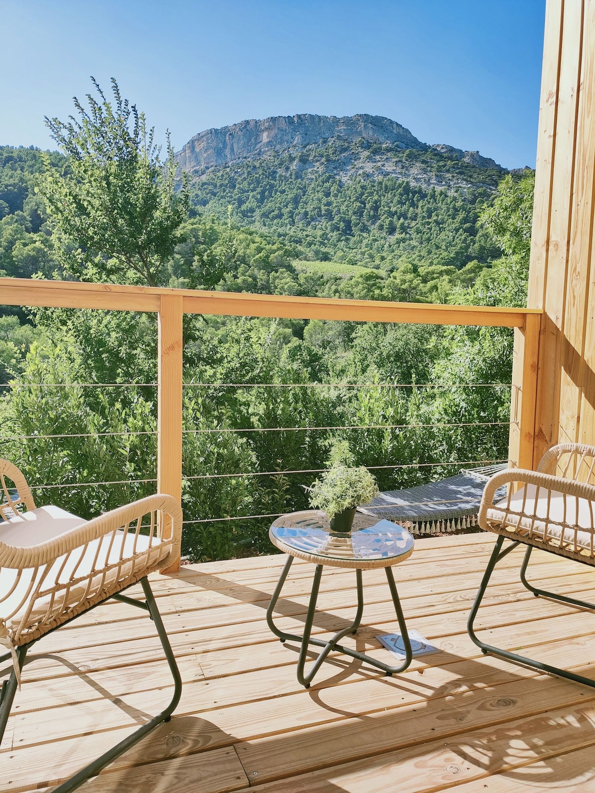 Les Cabanes de Provence - Lodge des Dentelles