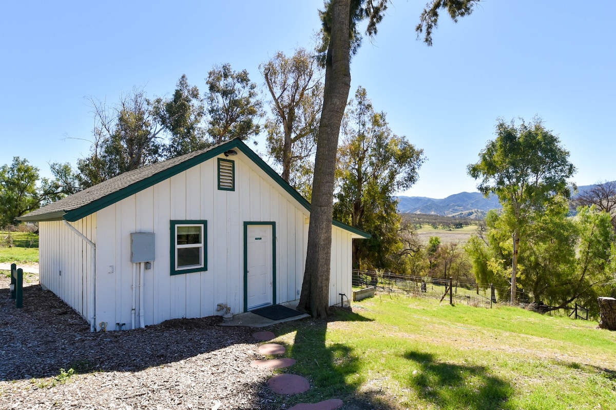 Paicines Ranch, The Garden Cottage