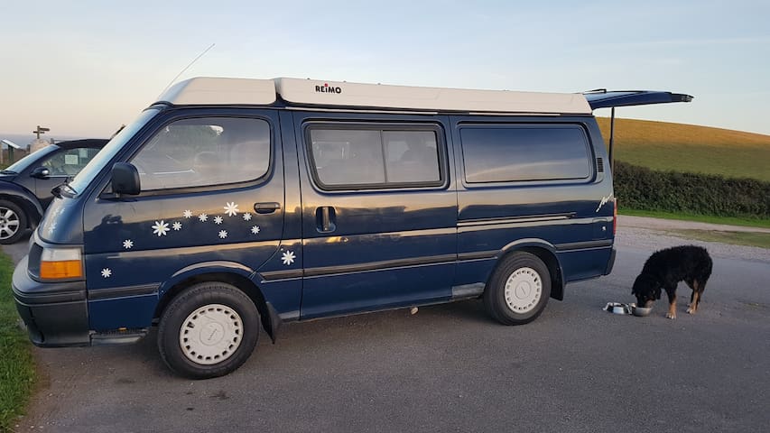 vintage toyota hiace campervan