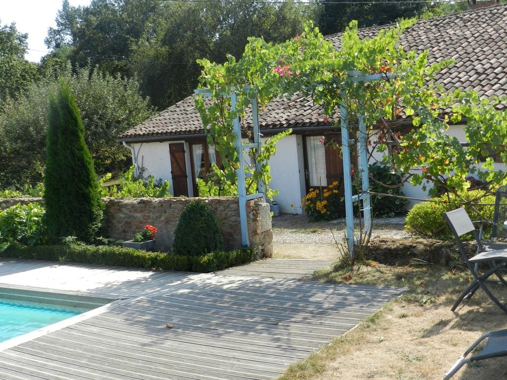 Ferme Landaise avec tennis et piscine privés